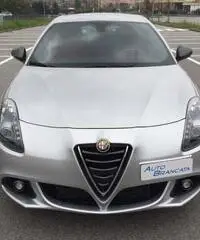 Alfa Romeo Giulietta 1750 Turbo TCT 2014 - Piemonte Alfa Romeo Giulietta 1750 Turbo TCT 2014 - Piemonte