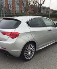 Alfa Romeo Giulietta 1750 Turbo TCT 2014 - Piemonte Alfa Romeo Giulietta 1750 Turbo TCT 2014 - Piemonte