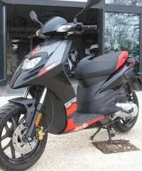 Aprilia SR50 Motard 2T 2013
