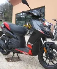 Aprilia SR50 Motard 2T 2013