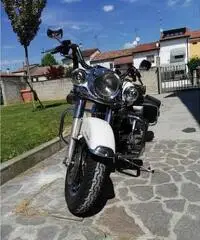 Harley Davidson Road King 1450 cc