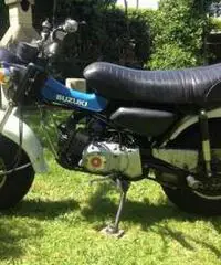 SUZUKI RV90 1981