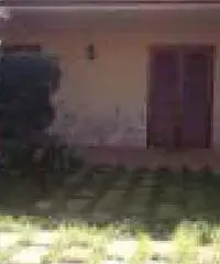VILLETTA A POCHI PASSI DAL MARE VILLETTA A POCHI PASSI DAL MARE