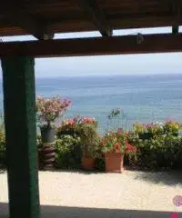 Villa sul Mare con accesso diretto in Spiaggia Villa sul Mare con accesso diretto in Spiaggia