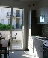 NUOVO- DOTATO DI TUTTI I CONFORT NUOVO- DOTATO DI TUTTI I CONFORT