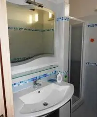 SPLENDIDA dependance immersa nel verde con posto auto SPLENDIDA dependance immersa nel verde con posto auto