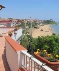 Capo Rizzuto - Affittasi Appartamenti Vacanze fronte MARE Capo Rizzuto - Affittasi Appartamenti Vacanze fronte MARE