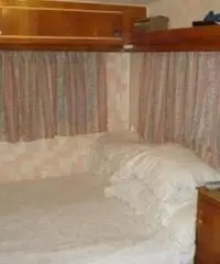 Piazzola con roulotte in Casa Vacanza