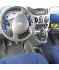 Fiat doblo 1.9 jtd autocarro 5 posti