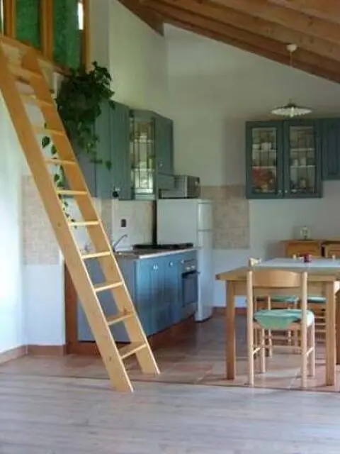 Casa Vacanza in suggestivo Maso stile Medievale Casa Vacanza in suggestivo Maso stile Medievale