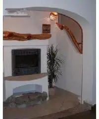 Casa indipendente 220 mq con 3 ettari di terreno Casa indipendente 220 mq con 3 ettari di terreno