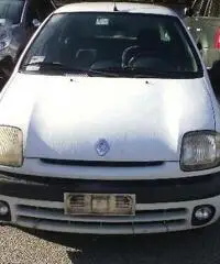 RENAULT Clio - 1999 1.2