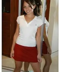 io sono una ragazza, io sono appassionato, onesto, amorevole e premuroso, io cerco un uomo maturo pe