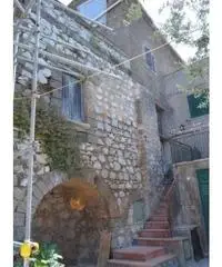 Vendita Multilocale in via monticello