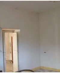 Sant'agata Sui Due Golfi: Vendita Multilocale in Parrocchia S. Agata