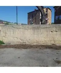 Professionale terreno non edificabile mq 120 Euro 35.000 Professionale terreno non edificabile mq 120 Euro 35.000