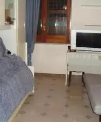 Vendita Cinque locali in via parroco federico