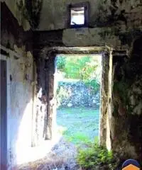 Vendita Cinque locali in Via Tenente Luigi Rossi