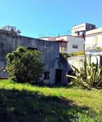 Vendita Cinque locali in Via Tenente Luigi Rossi