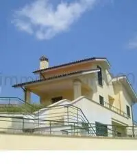 AMPIA VILLA CAPENA AMPIA VILLA CAPENA