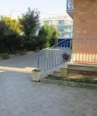 Lavinio-Lido di Enea: Vendita Quadrilocali in Via Ardeatina