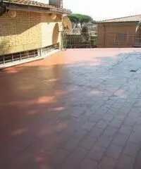 Lido Dei Pini: Vendita Villa in Via delle Azalee Lido Dei Pini: Vendita Villa in Via delle Azalee