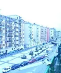 Salerno 2 Vani in vendita con posto auto Salerno 2 Vani in vendita con posto auto