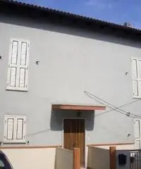 Rif: 21711044-449 - CASSINELLE ( AL ) : Casa indipendente su tre piani con terrazzo e ampio terreno Rif: 21711044-449 - CASSINELLE ( AL ) : Casa indipendente su tre piani con terrazzo e ampio terreno