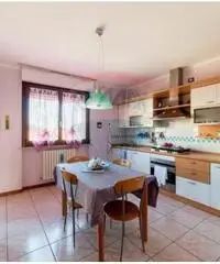 Vendita Multilocale da 140mq con garage