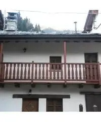 RifVVSH014 - Casa indipendente in Vendita a Champorcher di 85 mq