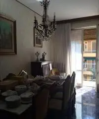 APPARTAMENTO di 5 vani e di 100 mq (BOLOGNA - Bologna) rif. VV 26