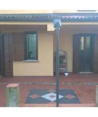 LONGARA APPARTAMENTO NUOVO CON GIARDINO E GARAGE