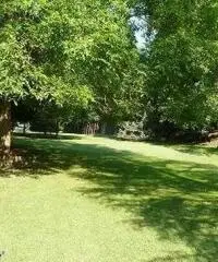 VENDESI VILLA INDIPENDENTE A CALDERINO