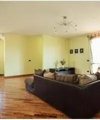 Vendita Villa da 316mq con garage