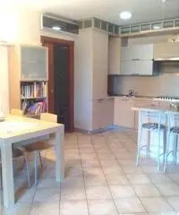 APPARTAMENTO di 3 vani e di 82 mq (PONTOGLIO - PERIFERIA) rif. 579