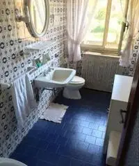 Pentalocale in vendita a Salò