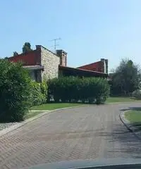 Soiano del Lago vendesi villa a schiera 4 vani 110 Mq