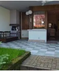 Vendita Quadrilocali in via Giulio Cesare