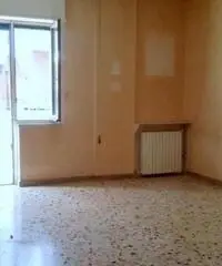 Vendita Quadrilocali in VIA GENOVA, 44 Vendita Quadrilocali in VIA GENOVA, 44