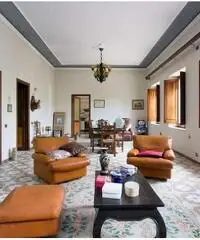 V000882 -  VILLA D' EPOCA INVESTIMENTO SICURO