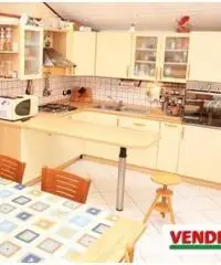 Vendita Trilocale in Via Monterubiano