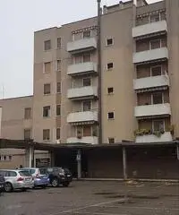 21531033-45 - Ampio appartamento trilocale 21531033-45 - Ampio appartamento trilocale