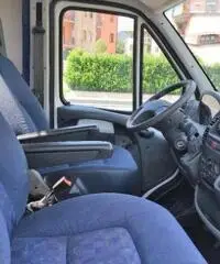 MCLOUIS LAGAN 253 GARAGE IN OTTIME CONDIZIONI ENTRA