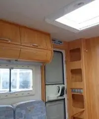 Adria Coral S 680 SP garage 2005 unipropr. 2.8 jtd clima 699 cm semint