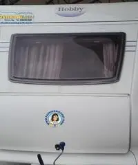 HOBBY 400 DE LUXE KB - 4 P CARAVAN USATA CON VERANDA