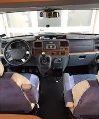 HYMER HYMERVAN 572 immatricolata 2010 colore argento HYMER HYMERVAN 572 immatricolata 2010 colore argento