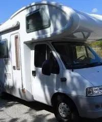 KNAUS sun traveller 608 immatricolata 2007 colore bianco KNAUS sun traveller 608 immatricolata 2007 colore bianco