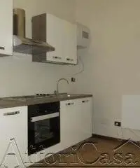 Milano: Appartamento Monolocale Milano: Appartamento Monolocale