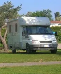 BLUCAMP sky 20 immatricolata 2003 colore bianco