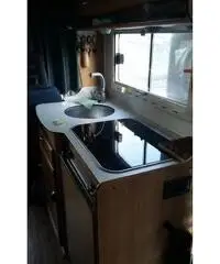 ELNAGH SLEEK541 immatricolata 2001 colore bianco panna ELNAGH SLEEK541 immatricolata 2001 colore bianco panna